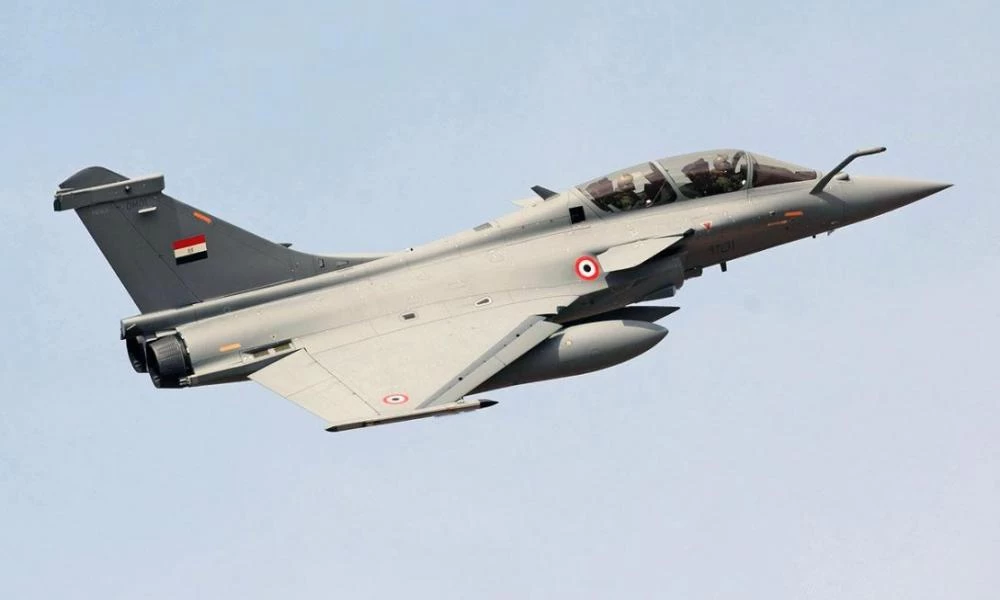 Ο Σίσι πήρε της αποφάσεις του: Μαχητικά Rafale χτύπησαν ισλαμιστές στα σύνορα με την Λιβύη